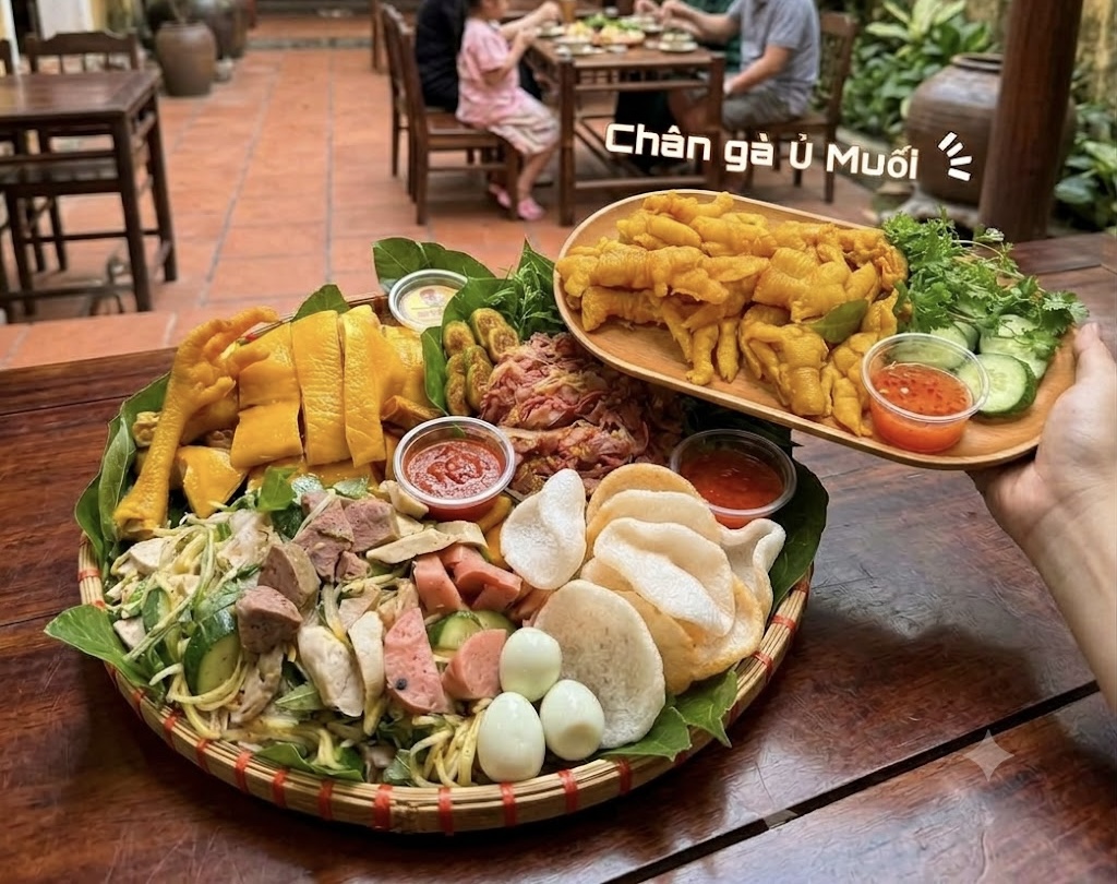 Set  6 (1 gà , 1 tré to , 1 chân gà, 1 nem ngựa)